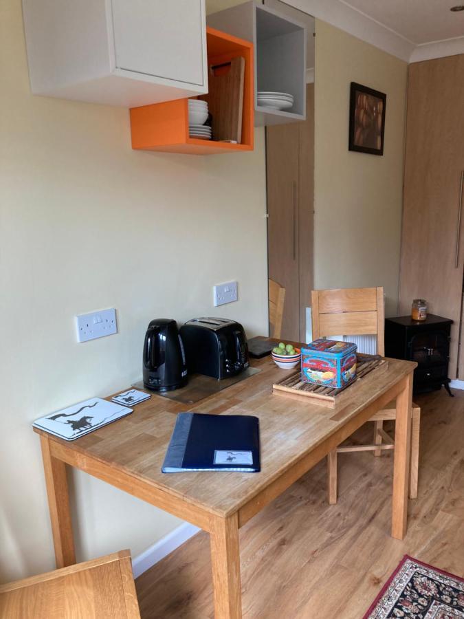 The Buttery Hotel Brundall Bagian luar foto
